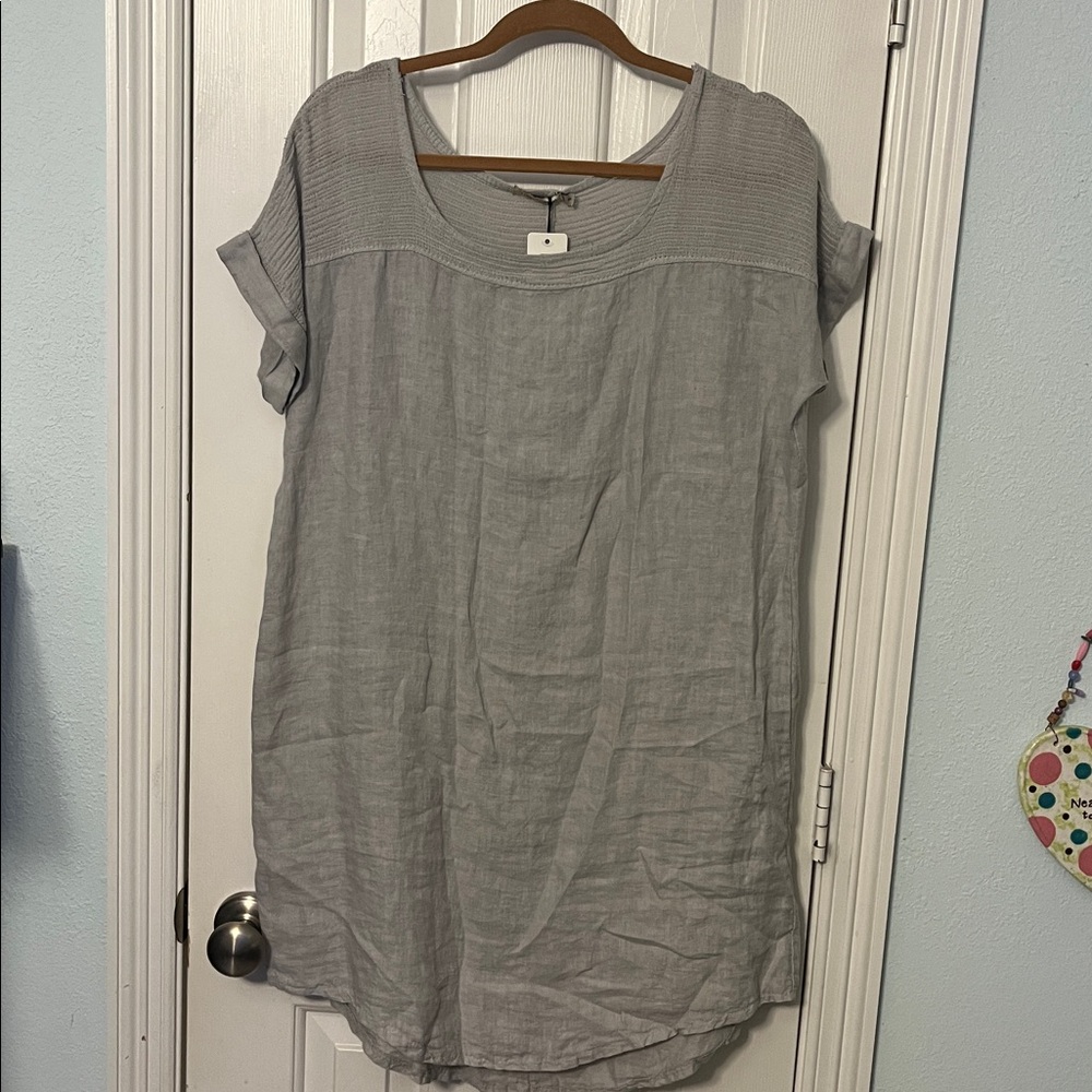 Lungo L'Arno 100% Linen Dress
Size: S
1 Lungo L'Arno
NWT